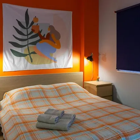 Cosy Flat With A Garden In Kadikoy *